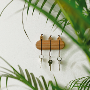 Porte-clefs mural en bois