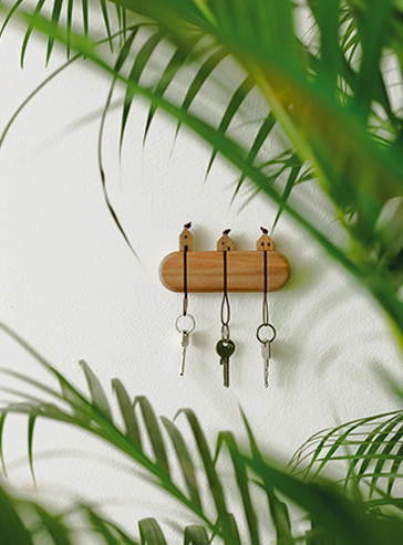 Porte-clefs mural en bois